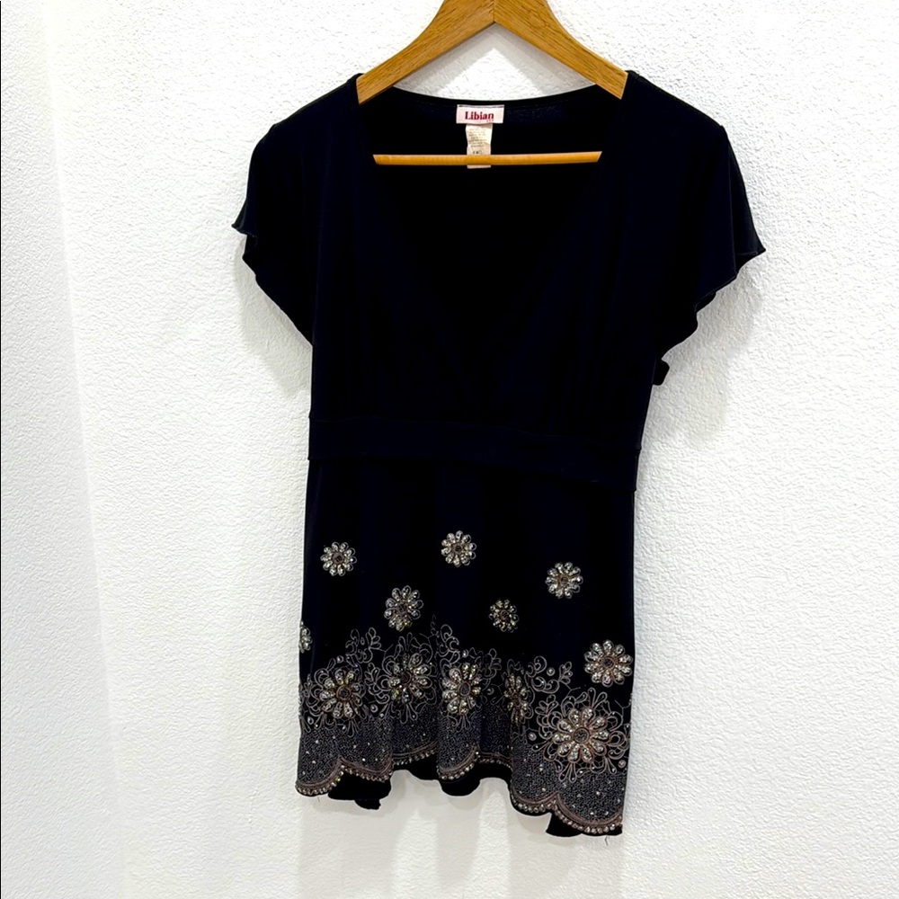 Libian Black Cap Flutter Sleeve V neck top with Silver Accents